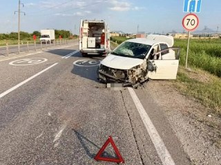 Пассажир пострадал в аварии на трассе «Кавказ»